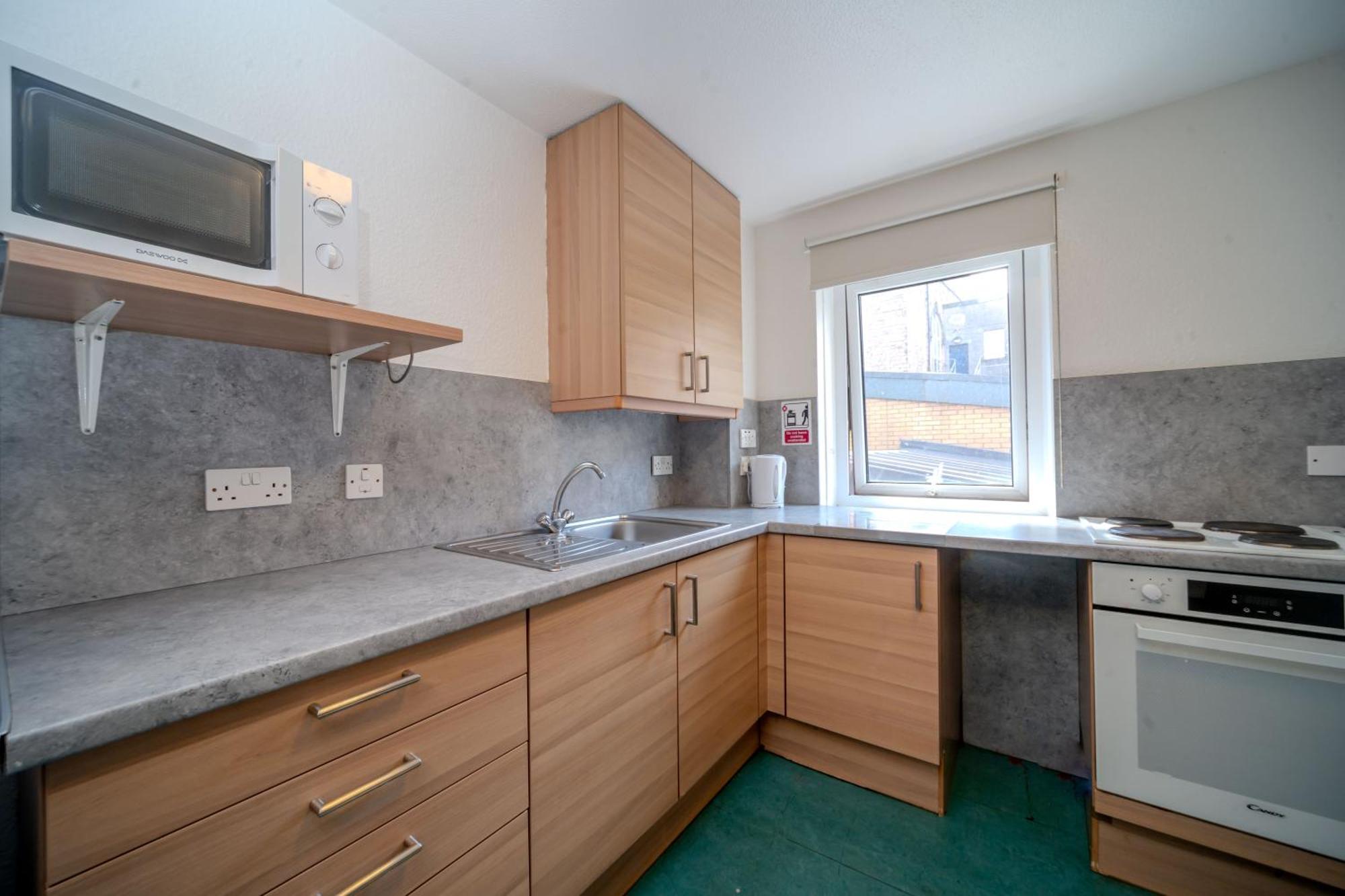 Joivy Budget 4,5 And 6 Bed Private Flats, In Historic Old Town (Adults Only) Edinburgh Ngoại thất bức ảnh